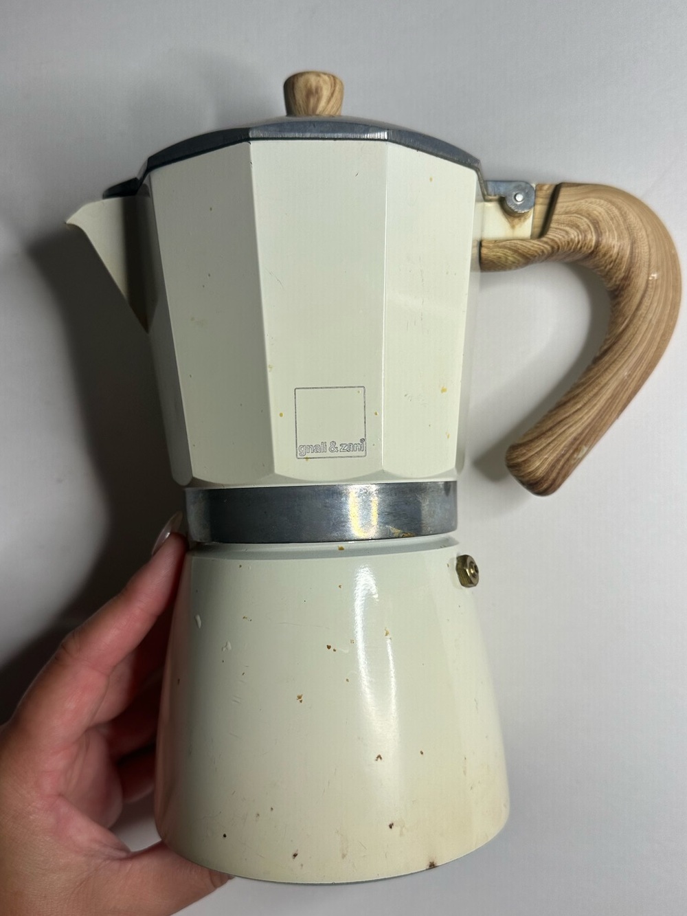 Gnali & Zani Cream Stovetop Moka Pot Italian coffee maker with Wood-Tone Handle
